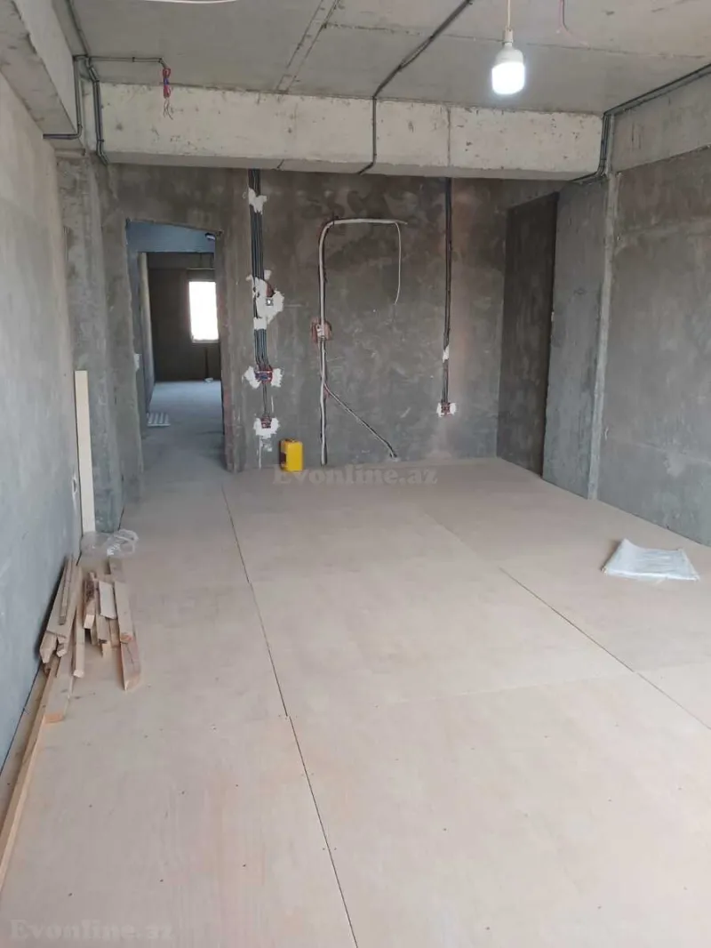Satılır 4 otaqlı Mənzil Yeni tikili 200 m² Xətai m. - şəkil 2
