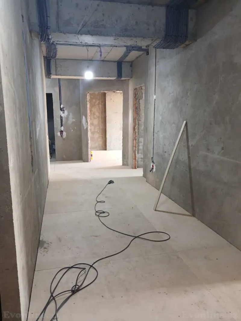 Satılır 4 otaqlı Mənzil Yeni tikili 200 m² Xətai m. - şəkil 4