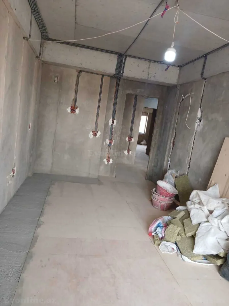 Satılır 4 otaqlı Mənzil Yeni tikili 200 m² Xətai m. - şəkil 15