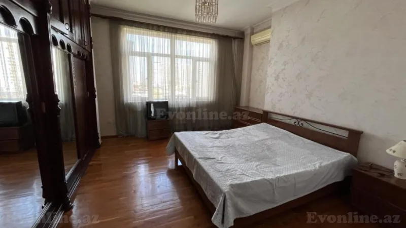 Kirayə verilir Ofis 207 m² Elmlər Akademiyası m. - şəkil 12
