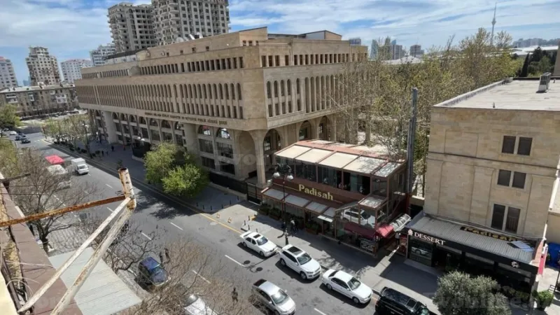 Kirayə verilir Ofis 207 m² Elmlər Akademiyası m. - şəkil 23