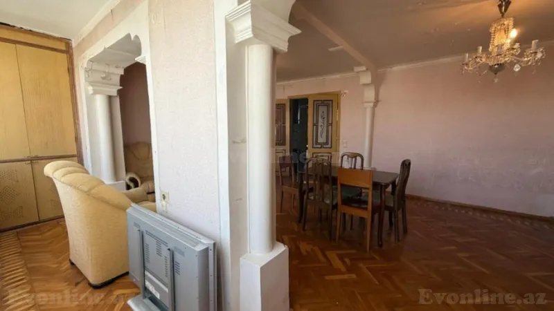 Satılır 4 otaqlı Mənzil Köhnə tikili 81.6 m² Elmlər Akademiyası m. - şəkil 6