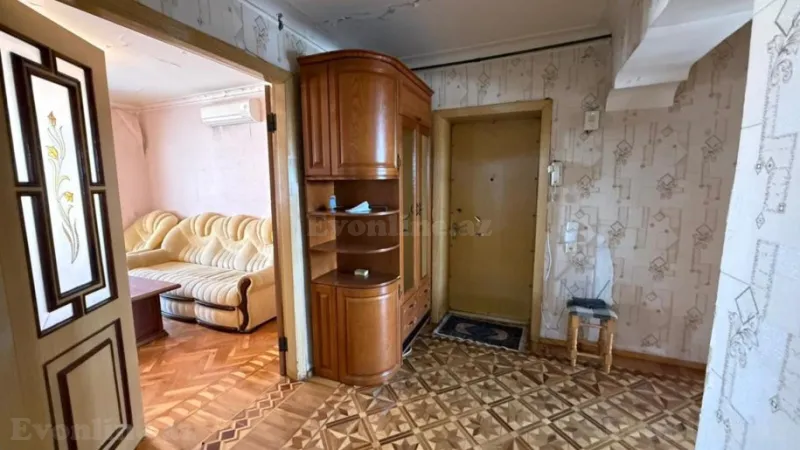 Satılır 4 otaqlı Mənzil Köhnə tikili 81.6 m² Elmlər Akademiyası m. - şəkil 8