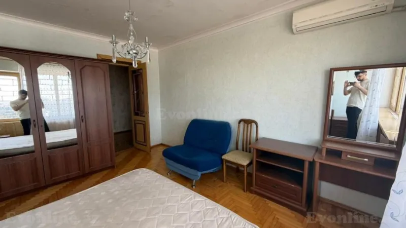 Satılır 4 otaqlı Mənzil Köhnə tikili 81.6 m² Elmlər Akademiyası m. - şəkil 11