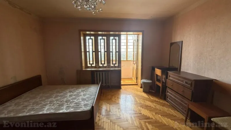 Satılır 4 otaqlı Mənzil Köhnə tikili 81.6 m² Elmlər Akademiyası m. - şəkil 14