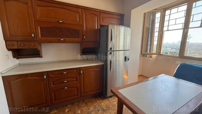 Satılır 4 otaqlı Mənzil Köhnə tikili 81.6 m² Elmlər Akademiyası m. - şəkil 23