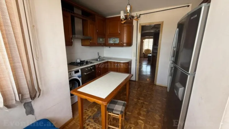 Satılır 4 otaqlı Mənzil Köhnə tikili 81.6 m² Elmlər Akademiyası m. - şəkil 24