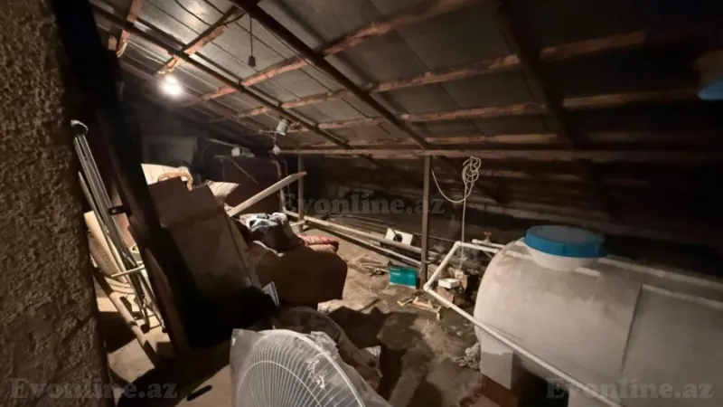 Satılır 4 otaqlı Mənzil Köhnə tikili 81.6 m² Elmlər Akademiyası m. - şəkil 27