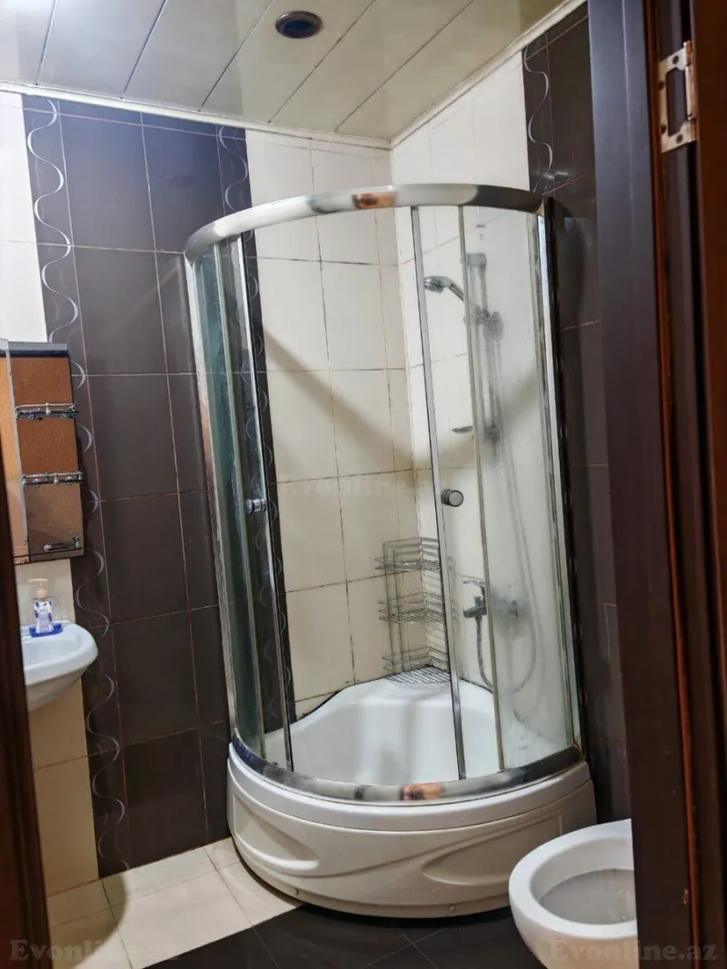 Satılır 3 otaqlı Mənzil Yeni tikili 107 m² Memar Əcəmi m. - şəkil 8