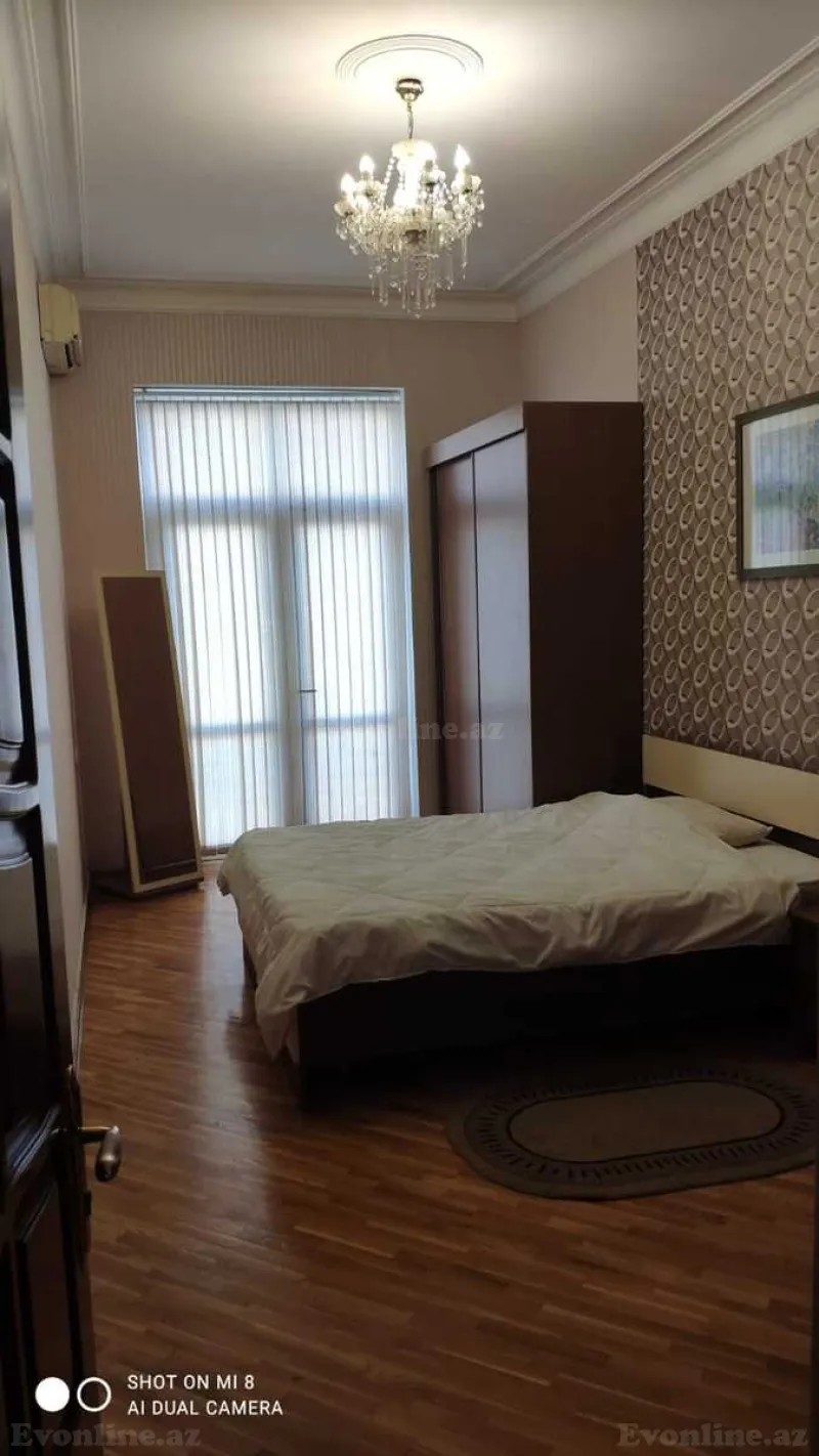 Kirayə verilir 4 otaqlı Mənzil Köhnə tikili 100 m² Sahil m. - şəkil 4