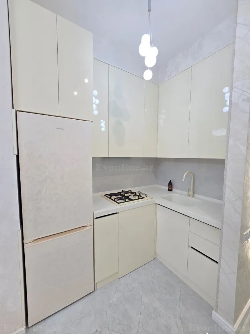 Satılır 2 otaqlı Mənzil Yeni tikili 40 m² Qara Qarayev m. - şəkil 3