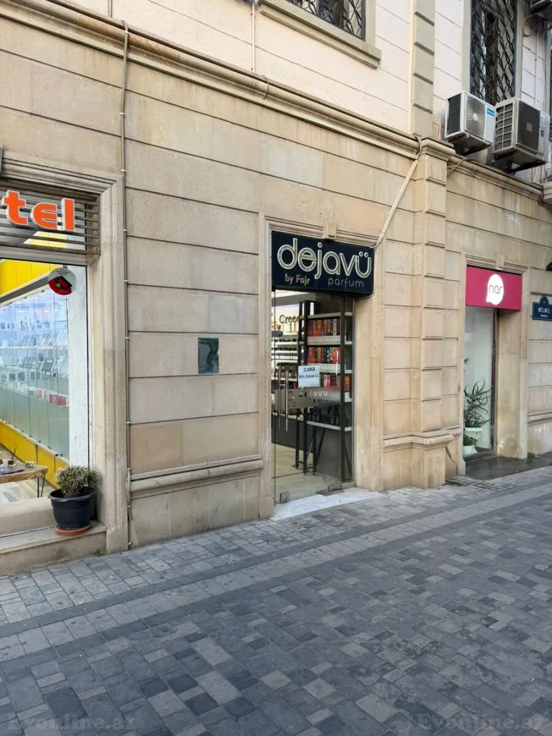 Kirayə verilir Obyekt 17 m² Sahil m.