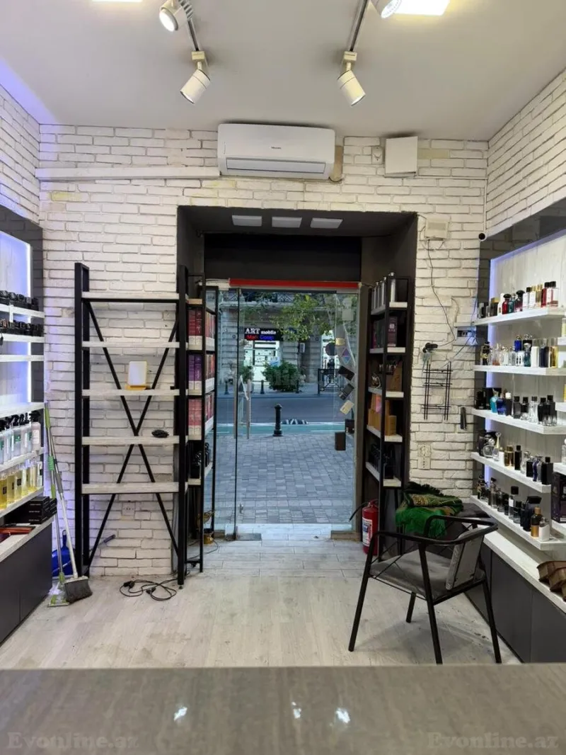 Kirayə verilir Obyekt 17 m² Sahil m. - şəkil 5
