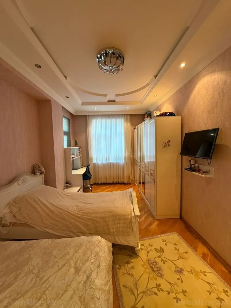 Satılır 5 otaqlı Mənzil Yeni tikili 175 m² Azadlıq prospekti m. - şəkil 3