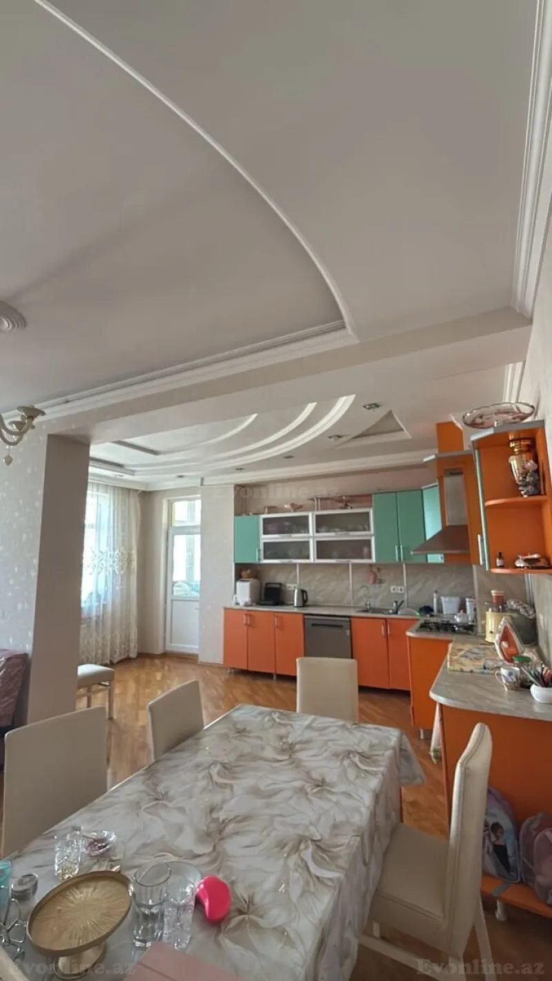 Satılır 5 otaqlı Mənzil Yeni tikili 175 m² Azadlıq prospekti m. - şəkil 8