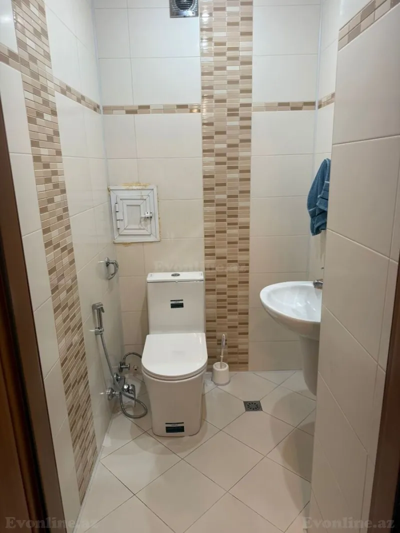 Satılır 5 otaqlı Mənzil Yeni tikili 175 m² Azadlıq prospekti m. - şəkil 11