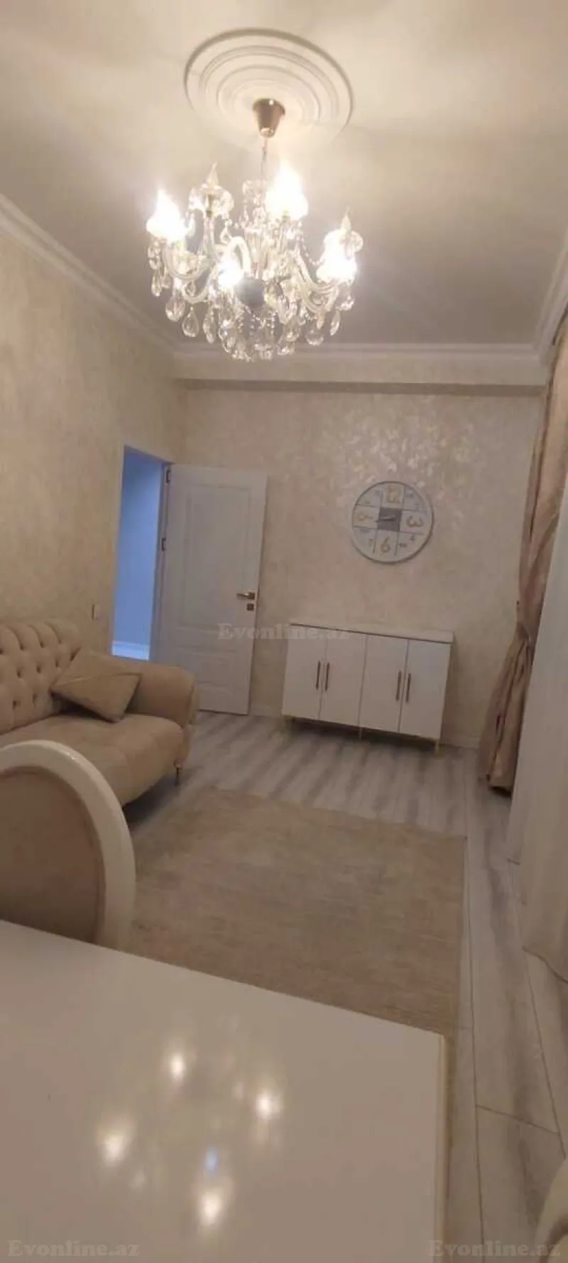 3 otaqlı Mənzil 80 m² Xırdalan Kirayə verilir