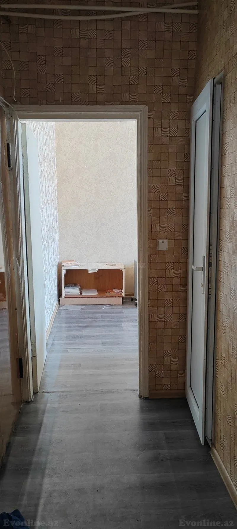 Kirayə verilir 2 otaqlı Mənzil Köhnə tikili 55 m² 4-cü mikrorayon - şəkil 3