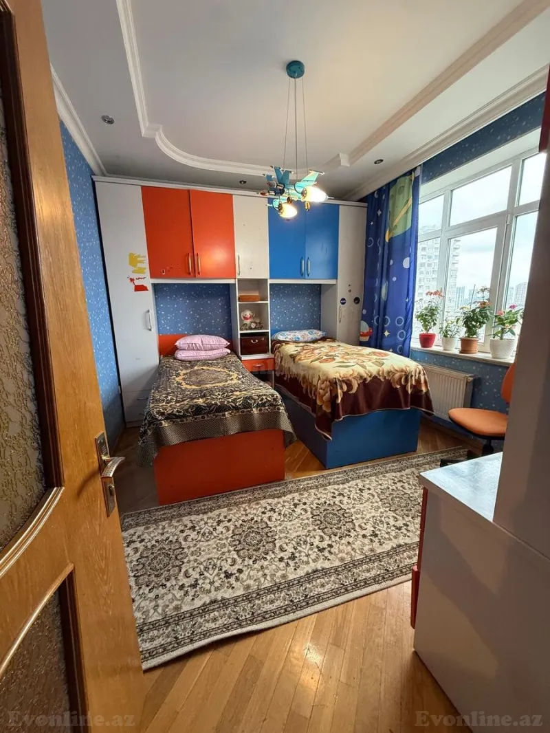 Satılır 4 otaqlı Mənzil Yeni tikili 125 m² 9-cu mikrorayon - şəkil 15