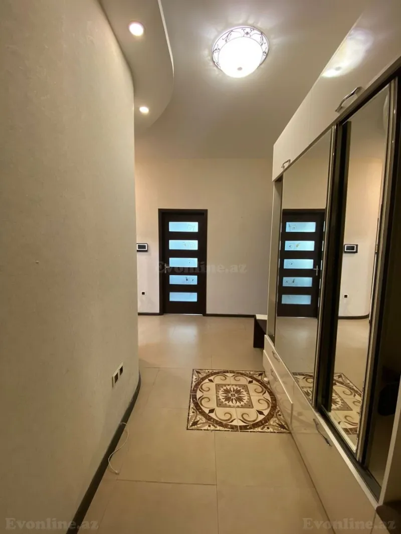 Kirayə verilir 3 otaqlı Mənzil Yeni tikili 105 m² Nərimanov r. - şəkil 6