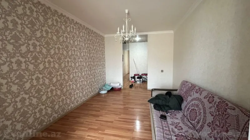 Satılır 2 otaqlı Mənzil Köhnə tikili 65 m² Yeni Yasamal