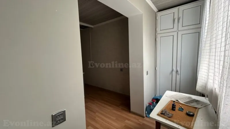 Satılır 2 otaqlı Mənzil Köhnə tikili 65 m² Yeni Yasamal - şəkil 11