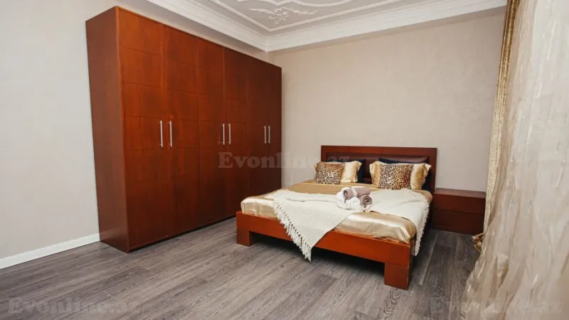 Kirayə verilir 3 otaqlı Mənzil Yeni tikili 170 m² Nizami m. - şəkil 19