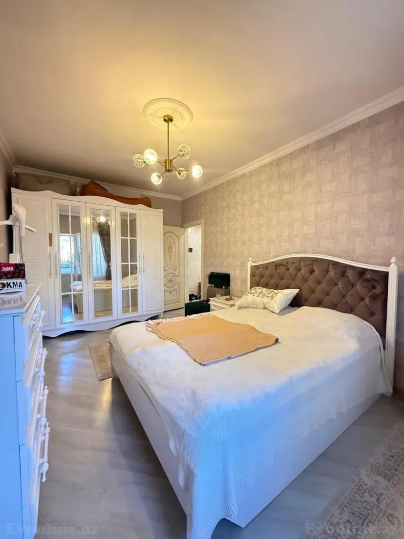 Satılır 4 otaqlı Mənzil Köhnə tikili 110 m² Yeni Yasamal - şəkil 6