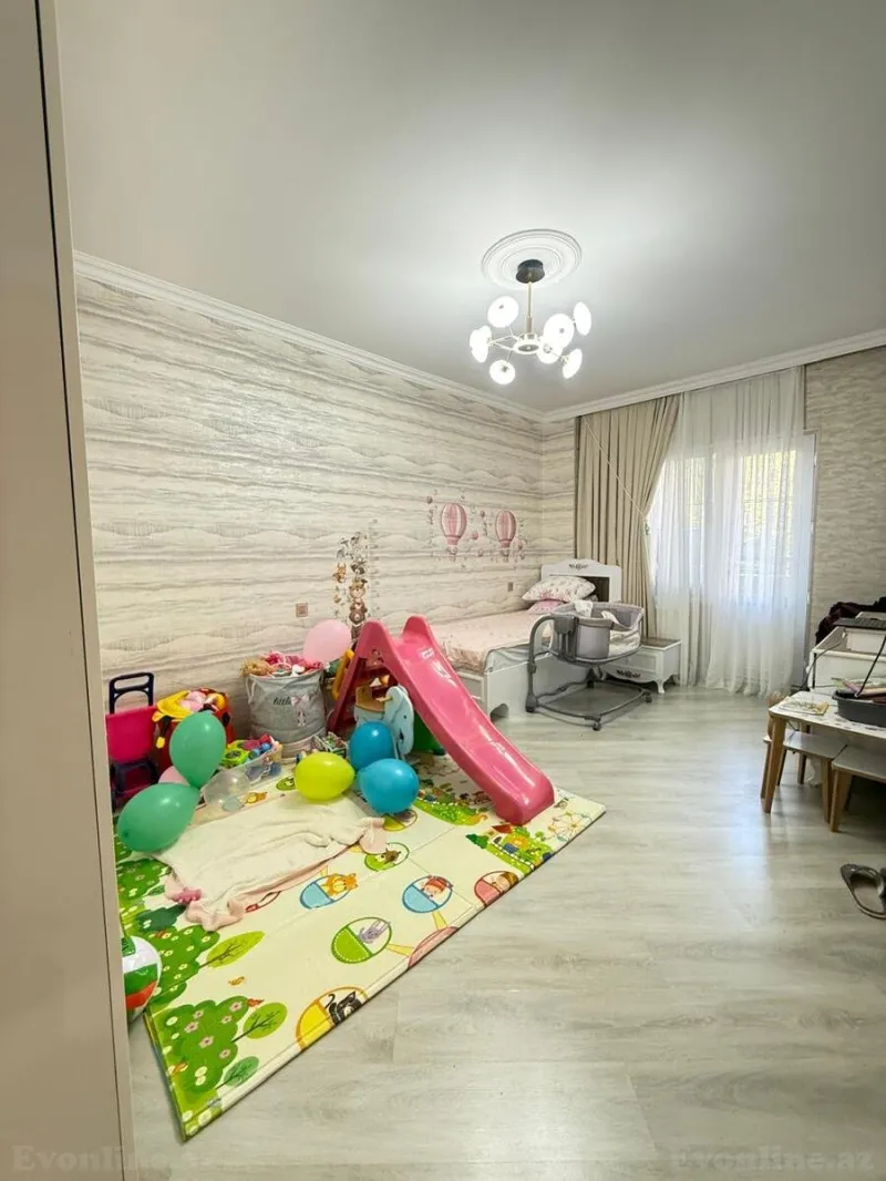 Satılır 4 otaqlı Mənzil Köhnə tikili 110 m² Yeni Yasamal - şəkil 9