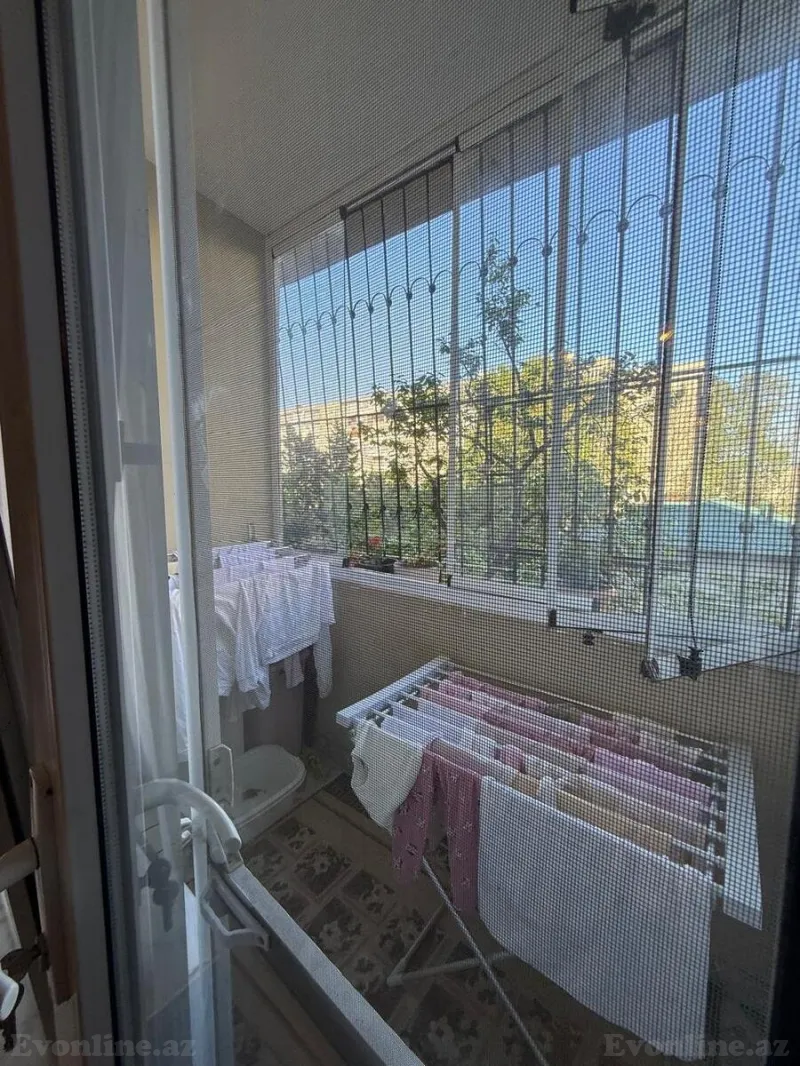Satılır 4 otaqlı Mənzil Köhnə tikili 110 m² Yeni Yasamal - şəkil 12