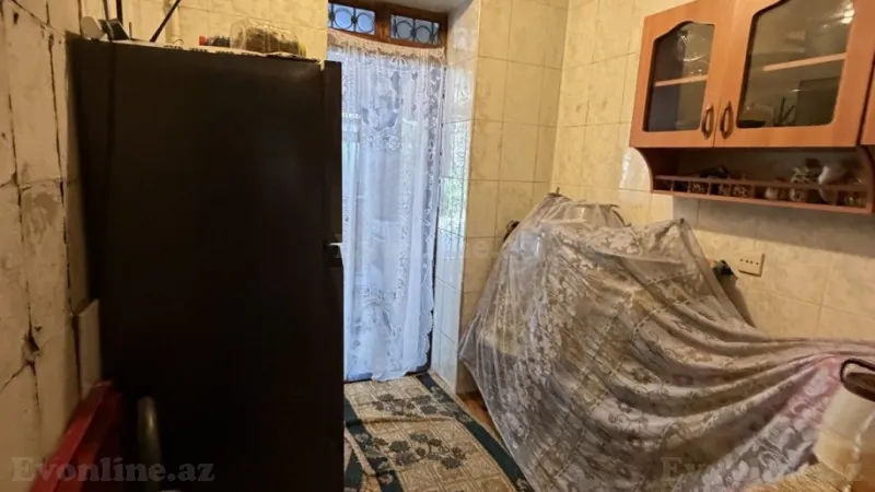 Satılır 3 otaqlı Mənzil Köhnə tikili 75 m² Xalqlar Dostluğu m. - şəkil 6
