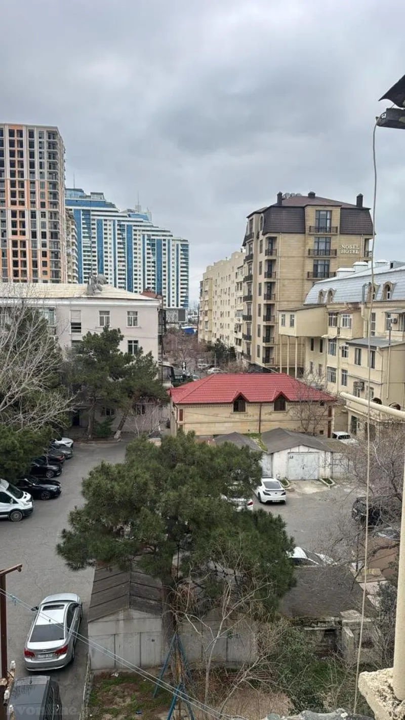 Kirayə verilir 2 otaqlı Mənzil Köhnə tikili 55 m² Xətai m. - şəkil 3