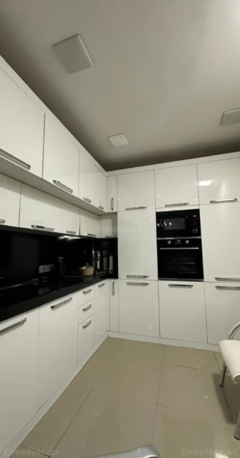 Kirayə verilir 2 otaqlı Mənzil Yeni tikili 60 m² Gənclik m. - şəkil 3