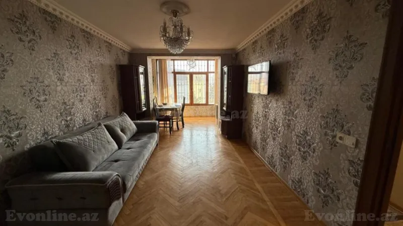 Satılır 3 otaqlı Mənzil Köhnə tikili 80 m² Nizami m. - şəkil 2