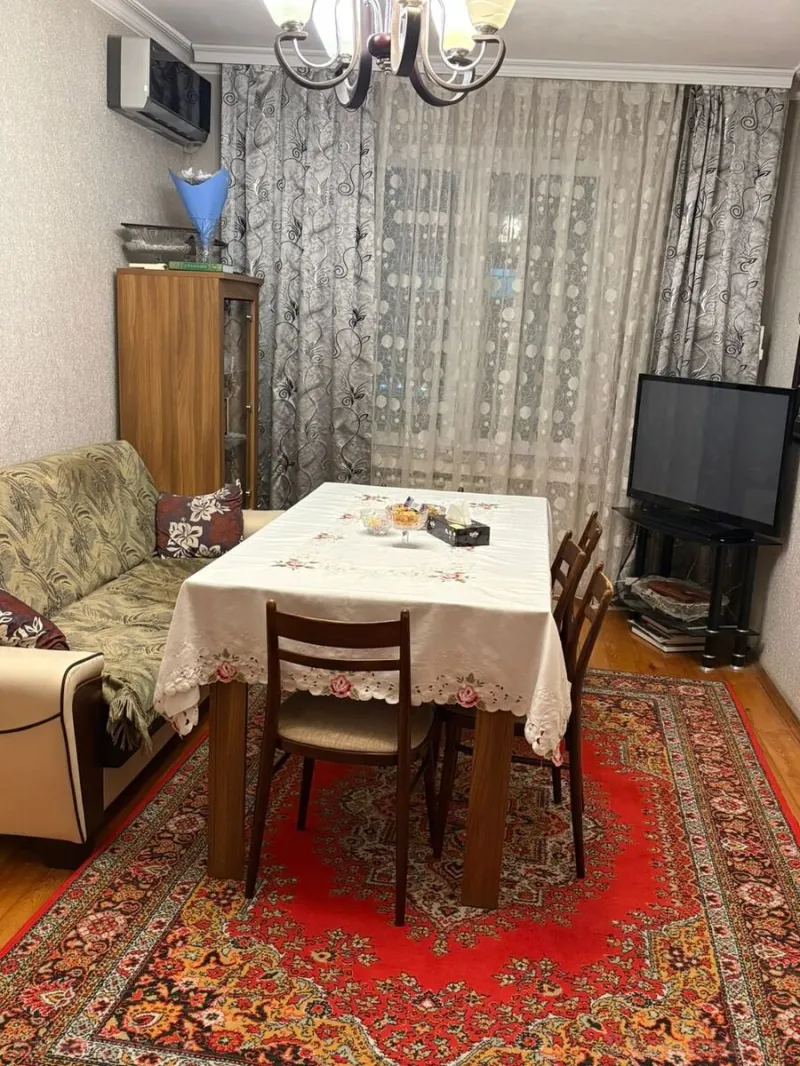 Satılır 3 otaqlı Mənzil Köhnə tikili 78 m² 9-cu mikrorayon