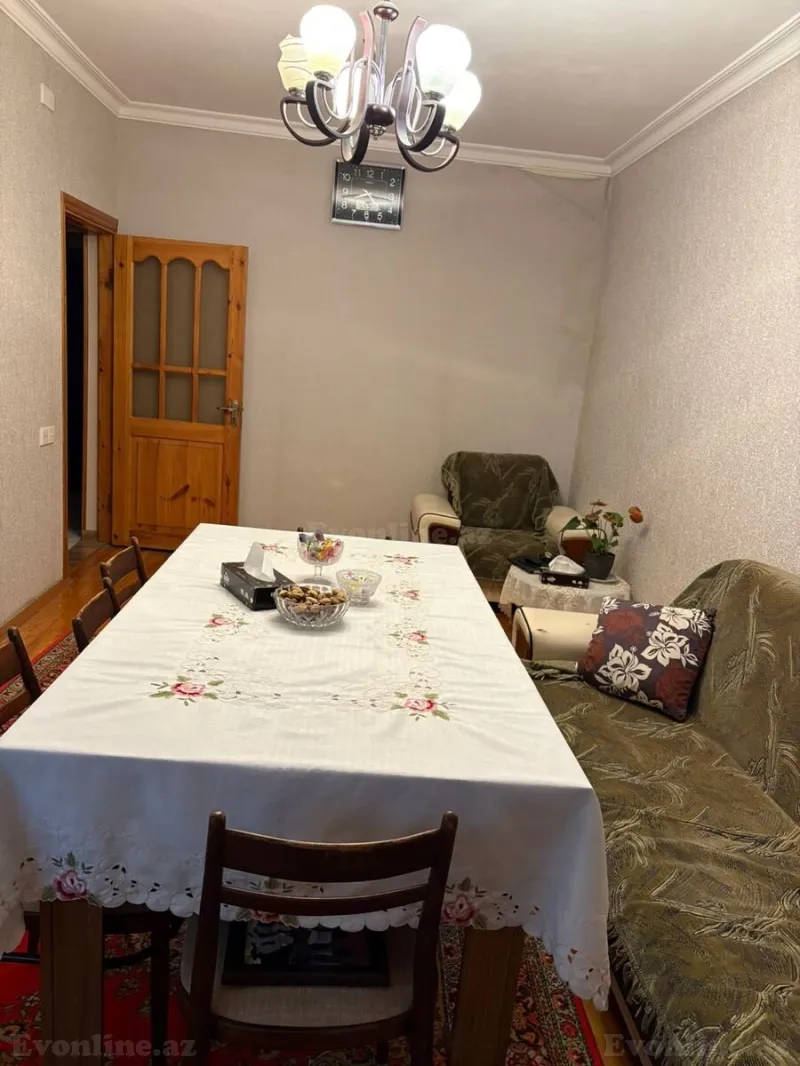 Satılır 3 otaqlı Mənzil Köhnə tikili 78 m² 9-cu mikrorayon - şəkil 2