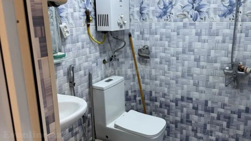 Satılır 2 otaqlı Mənzil Köhnə tikili 49 m² Sabunçu r. - şəkil 6