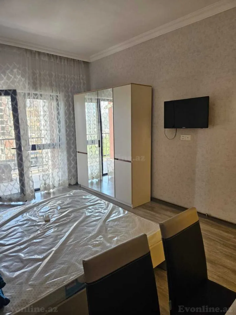 Kirayə verilir 1 otaqlı Mənzil Yeni tikili 40 m² 28 May m. - şəkil 3