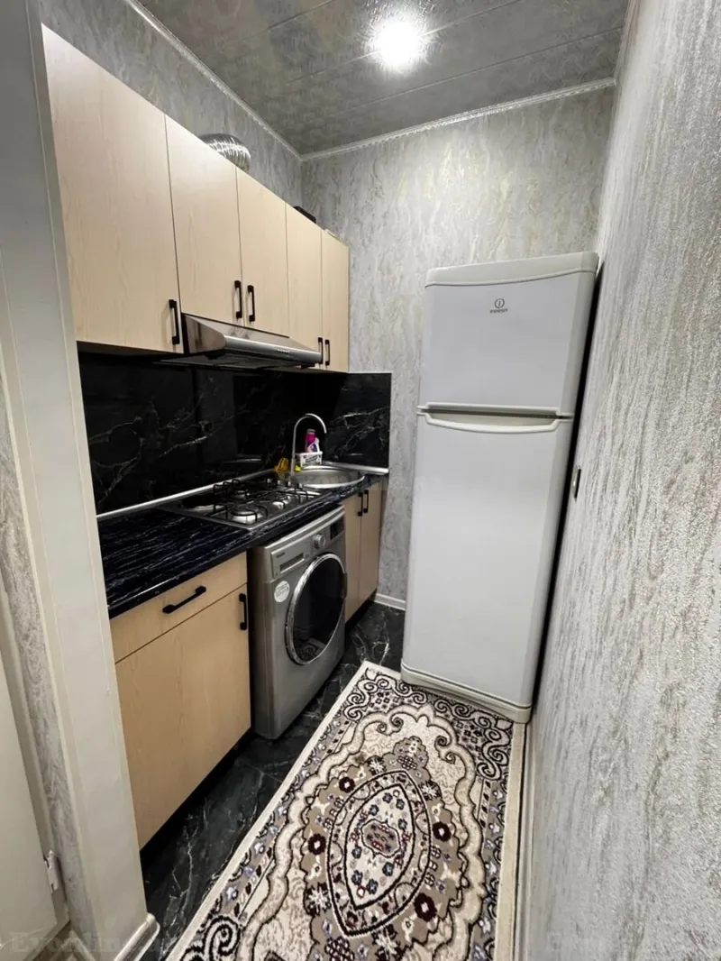 Kirayə verilir 2 otaqlı Mənzil Köhnə tikili 40 m² 2-ci mikrorayon - şəkil 11