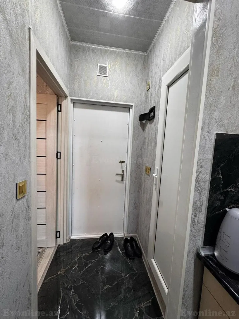 Kirayə verilir 2 otaqlı Mənzil Köhnə tikili 40 m² 2-ci mikrorayon - şəkil 13