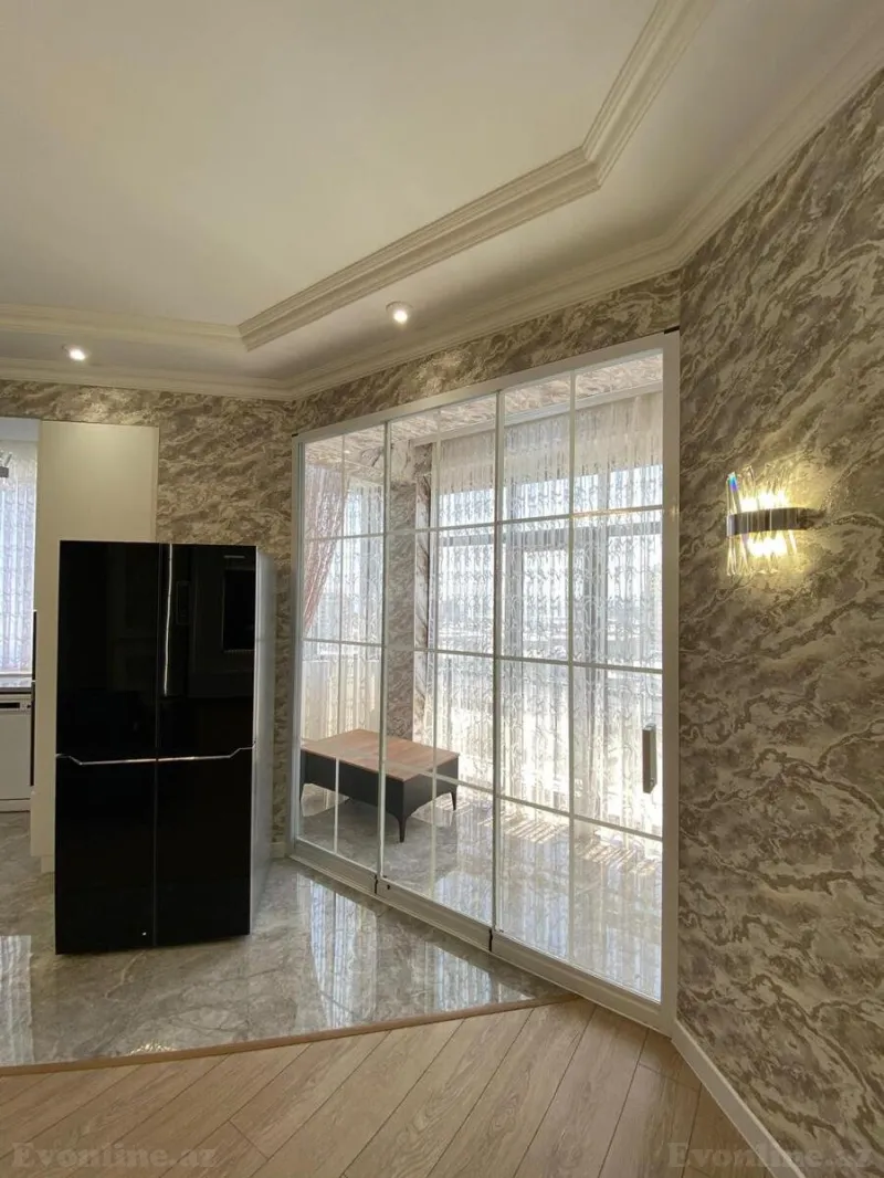 Satılır 3 otaqlı Mənzil Yeni tikili 131.5 m² 28 May m. - şəkil 4