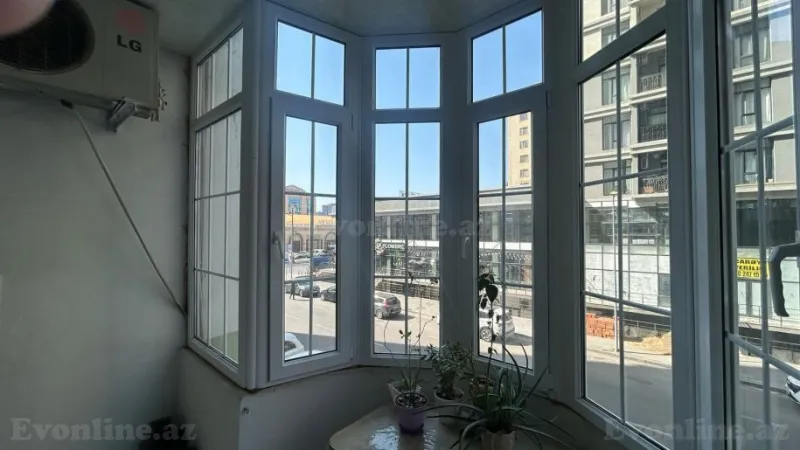 Kirayə verilir 3 otaqlı Mənzil Köhnə tikili 160 m² Nərimanov r. - şəkil 5