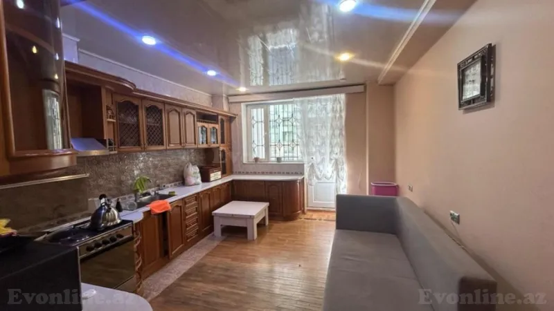 Kirayə verilir 3 otaqlı Mənzil Köhnə tikili 160 m² Nərimanov r. - şəkil 23