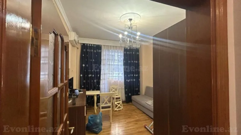 Kirayə verilir 3 otaqlı Mənzil Köhnə tikili 160 m² Nərimanov r. - şəkil 24