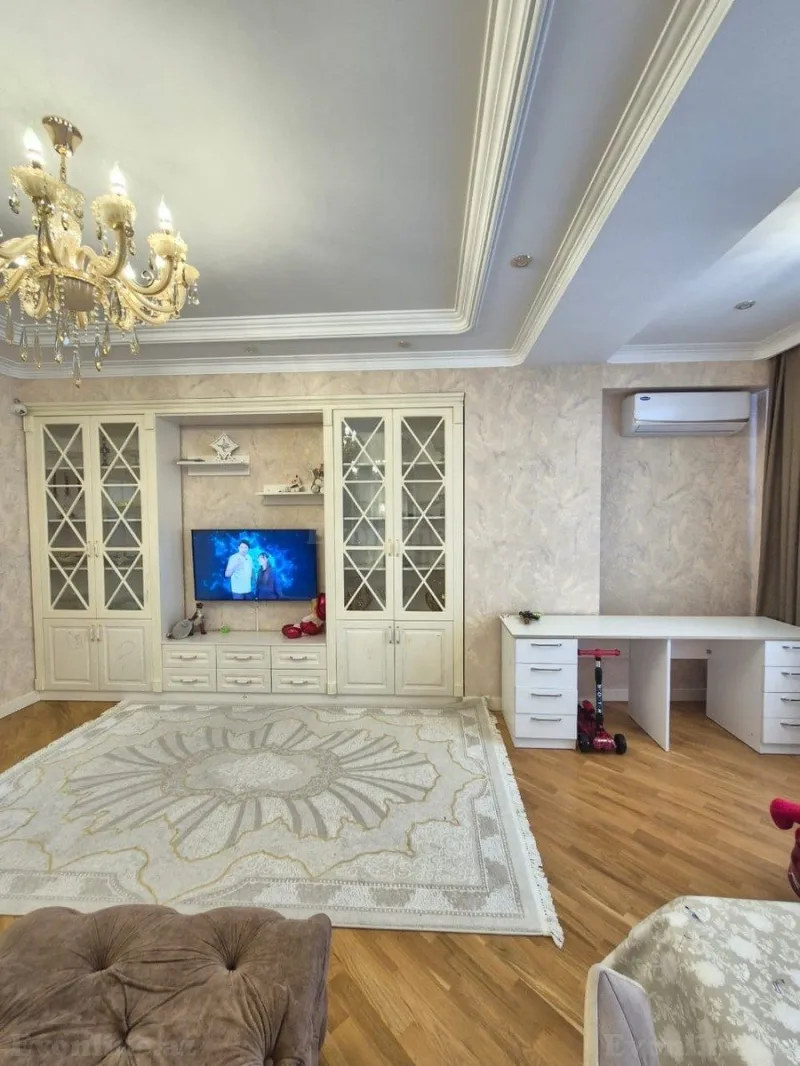 Satılır 3 otaqlı Mənzil Yeni tikili 144 m² İnşaatçılar m. - şəkil 9