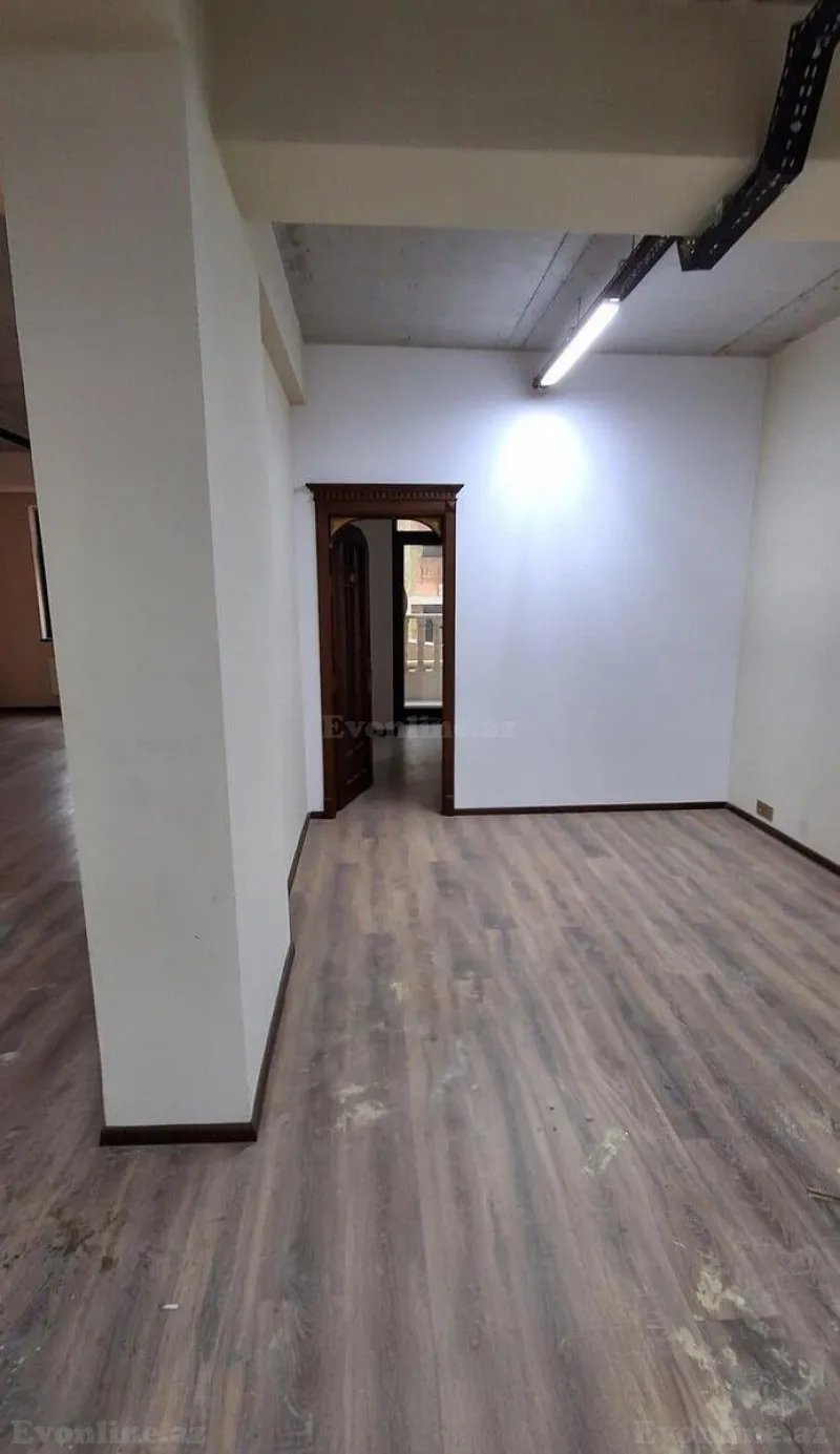 Satılır 3 otaqlı Mənzil Yeni tikili 122 m² Nəsimi r. - şəkil 5
