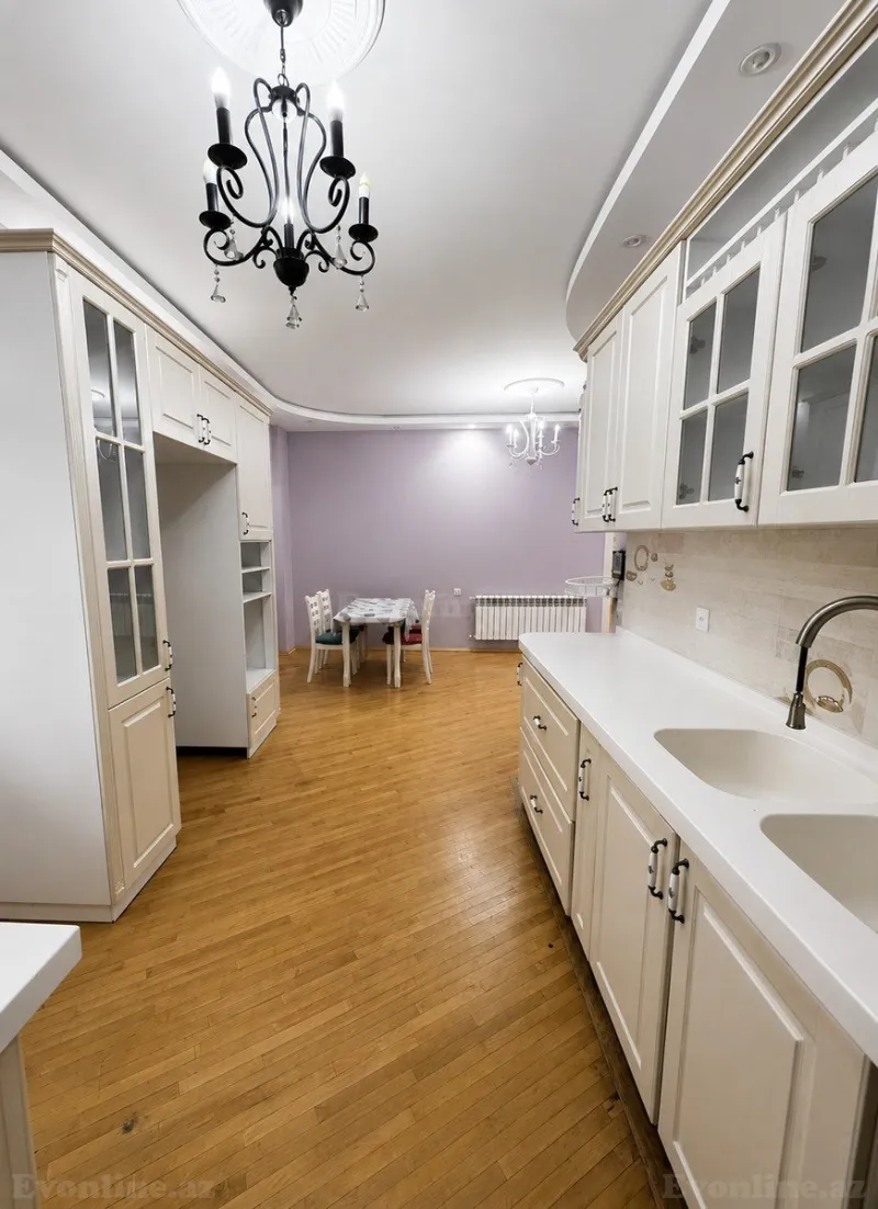 Satılır 5 otaqlı Mənzil Yeni tikili 205 m² 1-ci mikrorayon - şəkil 3