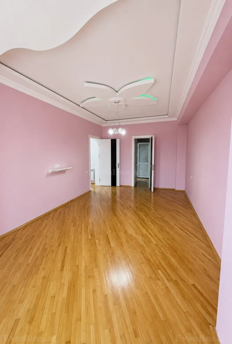 Satılır 5 otaqlı Mənzil Yeni tikili 205 m² 1-ci mikrorayon - şəkil 8