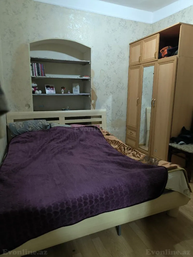 Kirayə verilir 2 otaqlı Mənzil Köhnə tikili 30 m² Səbail r. - şəkil 2