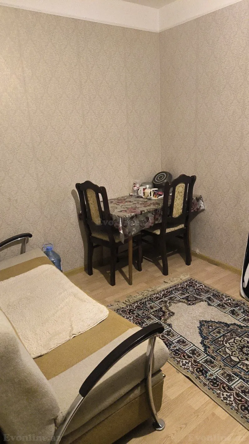Kirayə verilir 2 otaqlı Mənzil Köhnə tikili 30 m² Səbail r. - şəkil 3